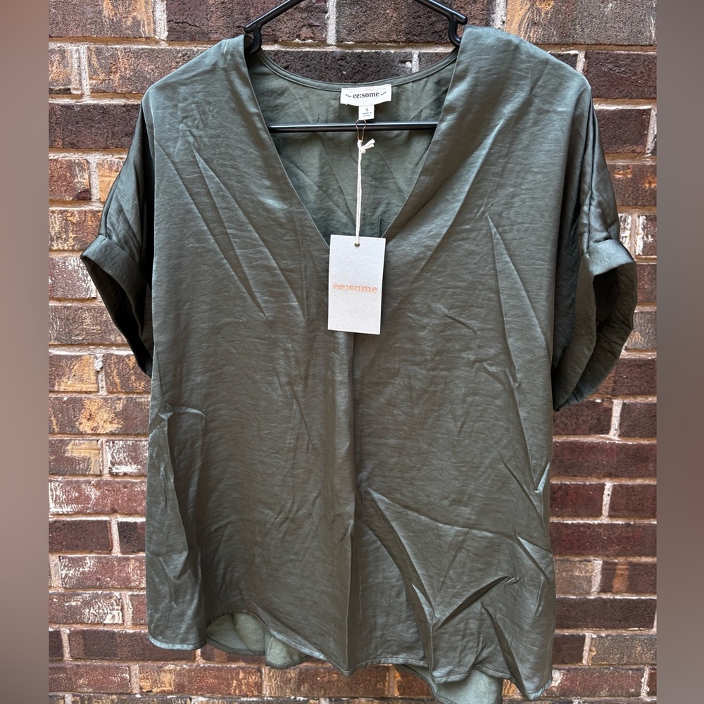 eesome Blouse